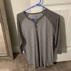 Brand new with tags Under Armour recovery 3/4 tee